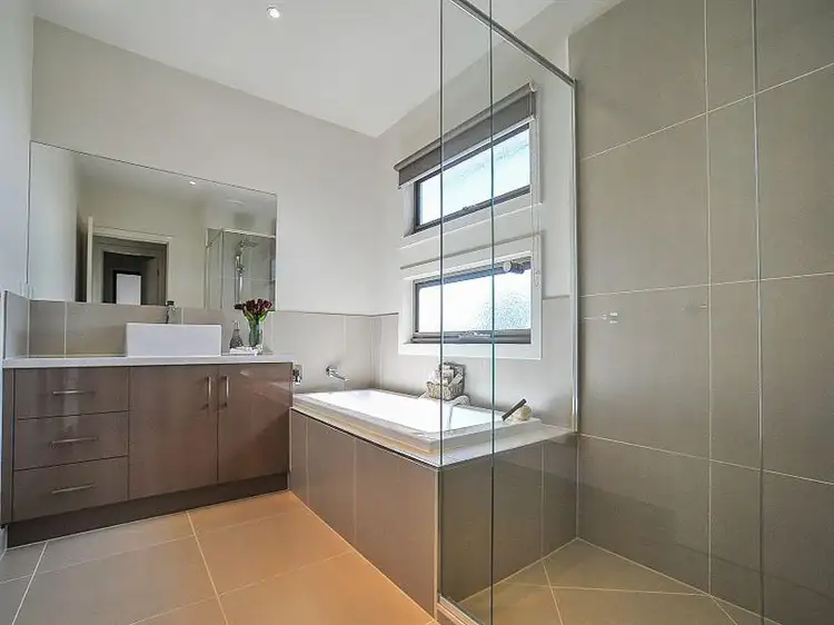 Fifth view of Homely house listing, 1/14 Rotherwood Avenue, Mitcham VIC 3132