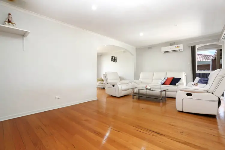 Second view of Homely house listing, 2 Ryland Place, Thomastown VIC 3074