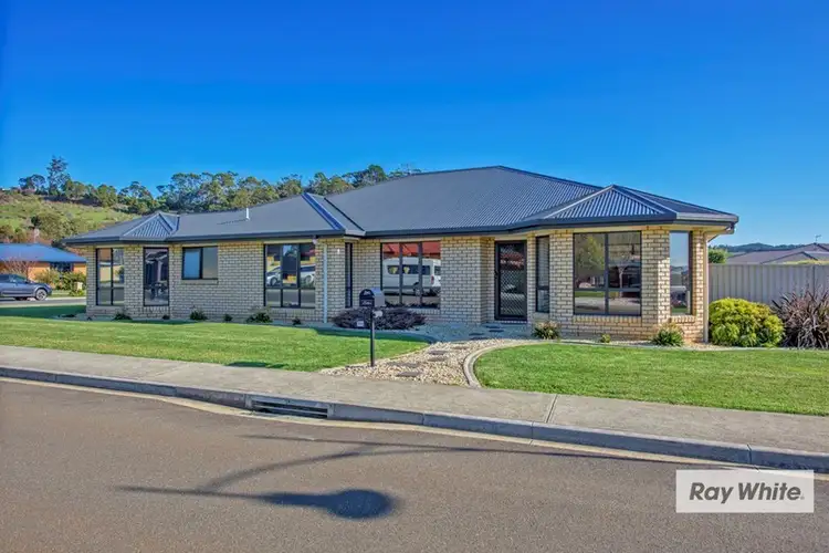 16 Waterford Drive, Sulphur Creek TAS 7316