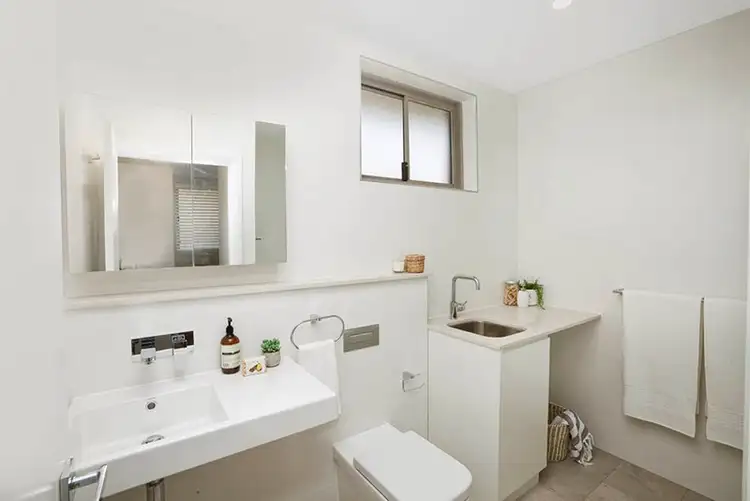 Fifth view of Homely apartment listing, 4/25 Wallis Parade, North Bondi NSW 2026