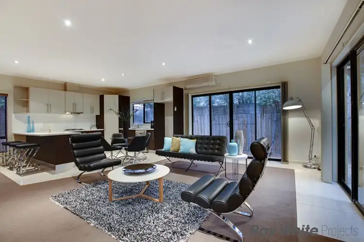 2/57 Kinsale Street, Reservoir VIC 3073