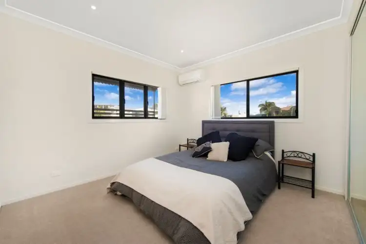 Seventh view of Homely villa listing, 1/44 Seagull Avenue, Mermaid Beach QLD 4218