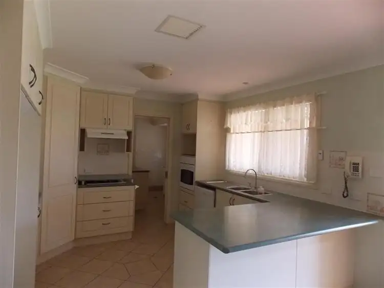 Second view of Homely house listing, 10 Noonan Street, Parkes NSW 2870