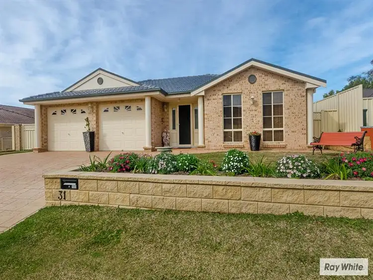 31 Melrose Way, Horsley NSW 2530