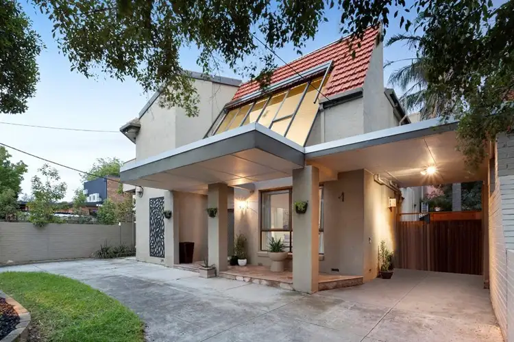 6 Raphael Street, Caulfield North VIC 3161