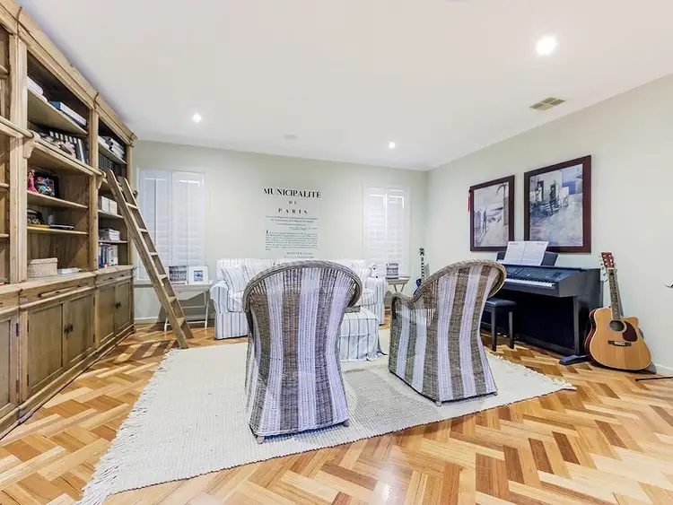 Seventh view of Homely house listing, 260 Sanctuary Lakes North Boulevard, Sanctuary Lakes VIC 3030