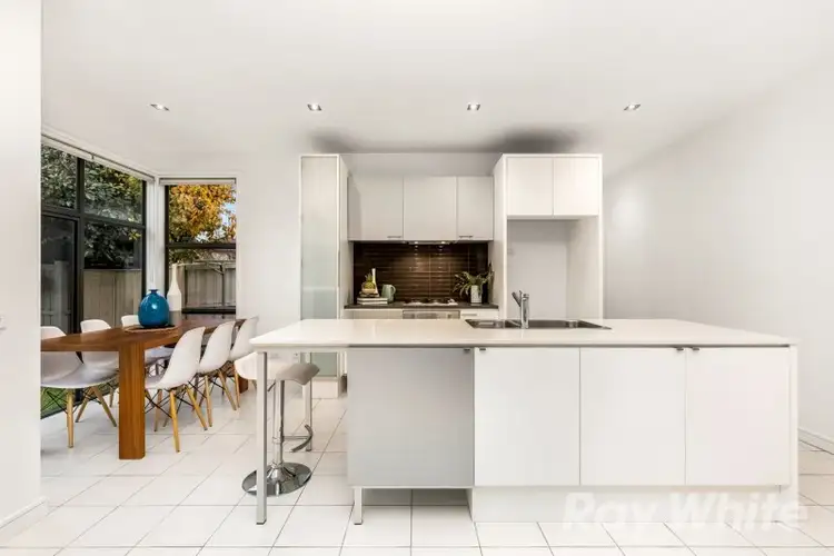 Second view of Homely house listing, 2 Kinkora Court, Mulgrave VIC 3170