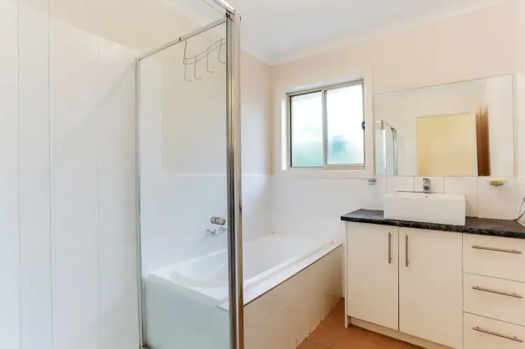 Fifth view of Homely villa listing, 2/4 Mitchell Court, Glenroy VIC 3046