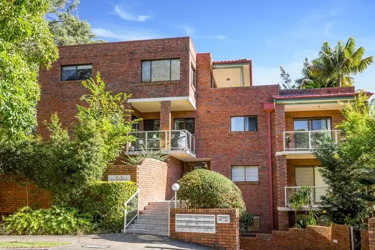 Fifth view of Homely apartment listing, 1/2-4 Fredben Avenue, Cammeray NSW 2062