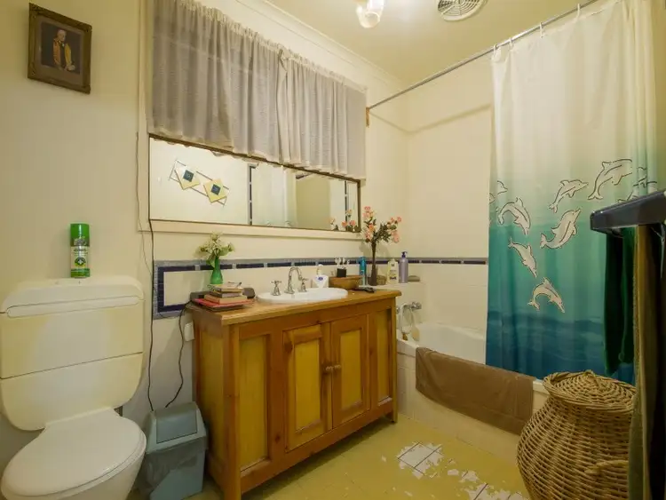 Sixth view of Homely house listing, 5 Bowman Court, Frankston VIC 3199