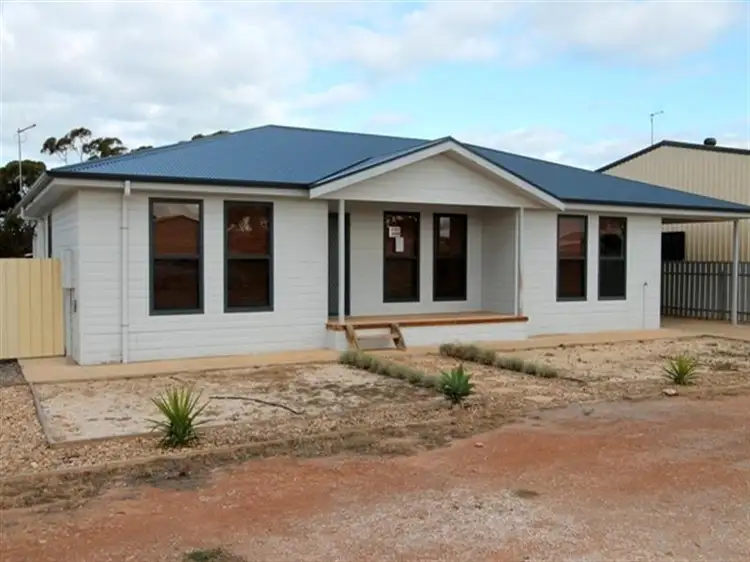 11B McKenzie Street, Cowell SA 5602