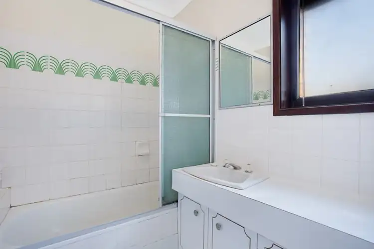 Seventh view of Homely unit listing, 10 'San Remo' 22 Britannia Avenue, Broadbeach QLD 4218