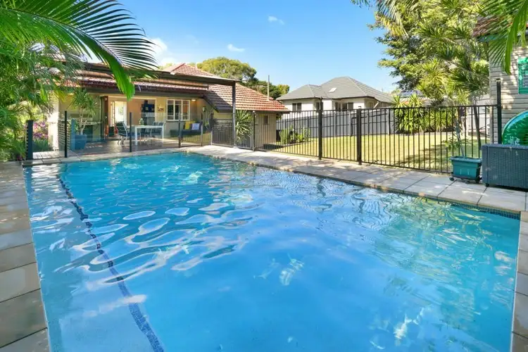 120 Windmill Street, Tarragindi QLD 4121
