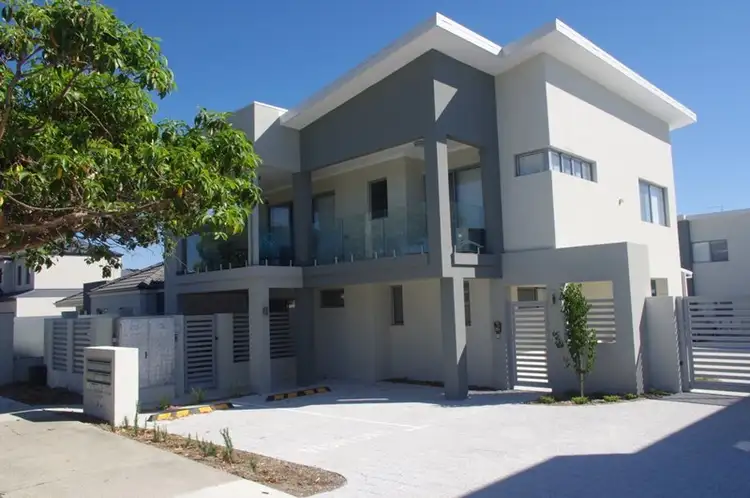 1/190 Surrey Road