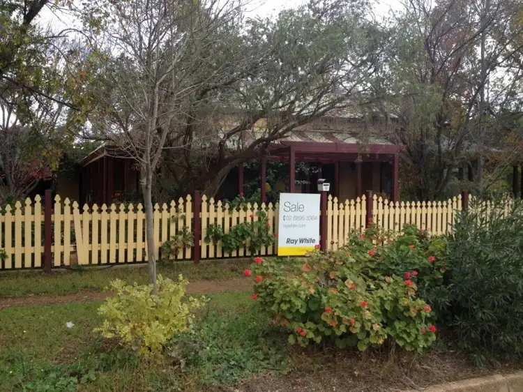 5 Denison Street, Condobolin NSW 2877