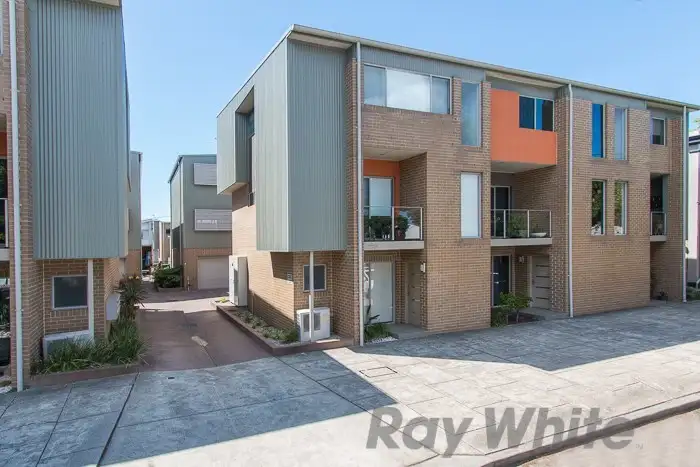 Fifth view of Homely townhouse listing, 5/124 Young Street, Carrington NSW 2294