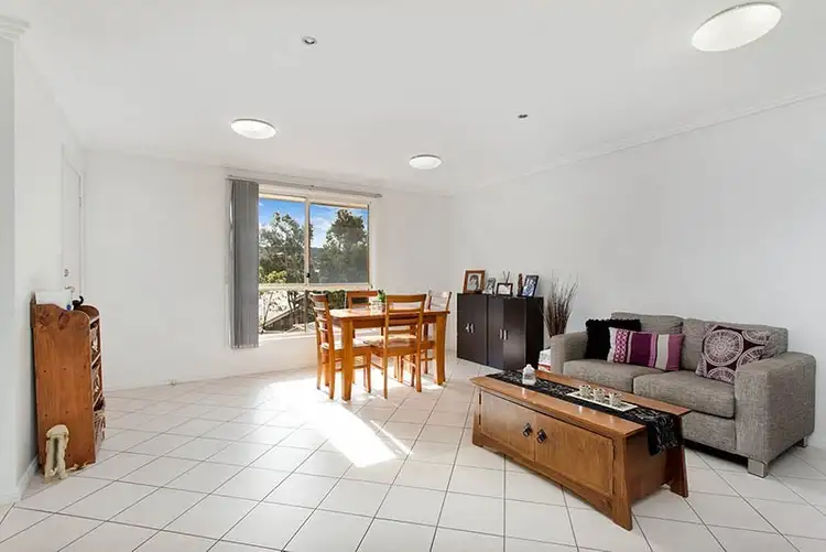 Second view of Homely other listing, 1/4 Merimbula Close, Flinders NSW 2529