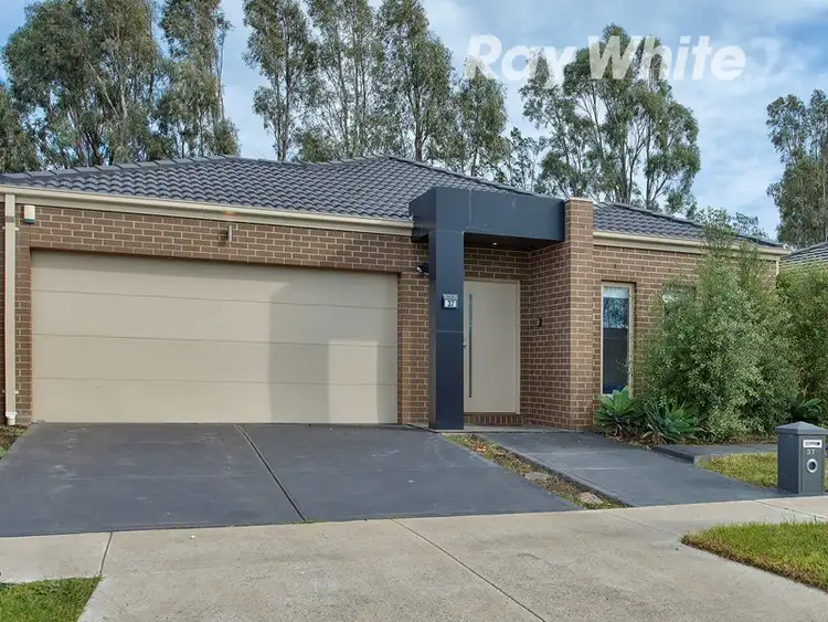 Main view of Homely house listing, 37 Evolve Esplanade, Wollert VIC 3750