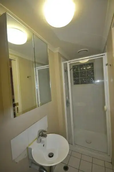 Fifth view of Homely apartment listing, 516/585 La Trobe Street, Melbourne VIC 3000