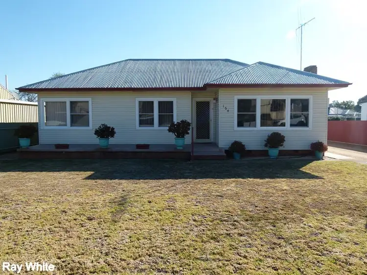 154 Farnell Street, Forbes NSW 2871