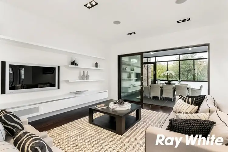Fifth view of Homely house listing, 5 Ashbury Court, Mount Waverley VIC 3149