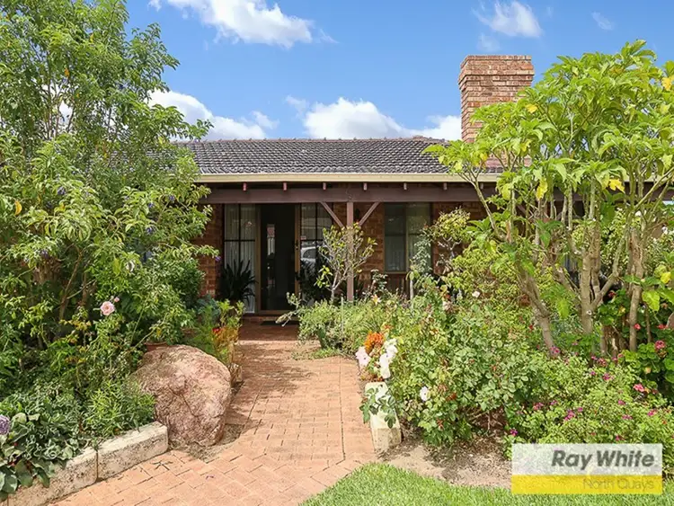 Seventh view of Homely house listing, 2 Bunthorne Court, Duncraig WA 6023
