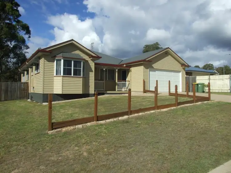 26 Samuel Avenue, Crows Nest QLD 4355