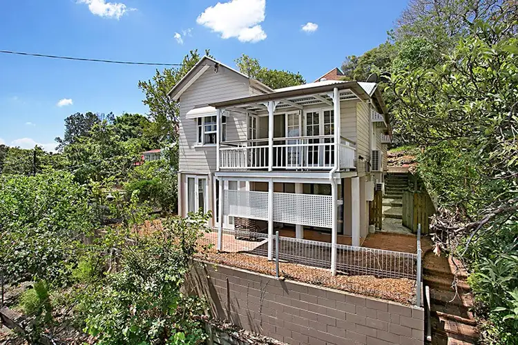 7 Cross Street, Red Hill QLD 4059