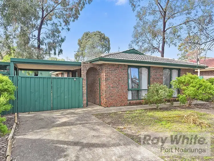 2 Devon Crescent, Happy Valley SA 5159