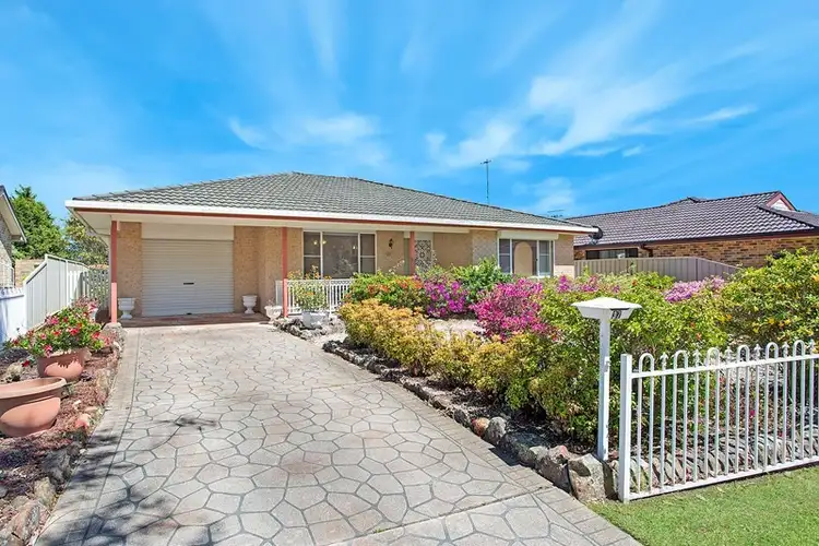37 Murrumbidgee Crescent, Bateau Bay NSW 2261