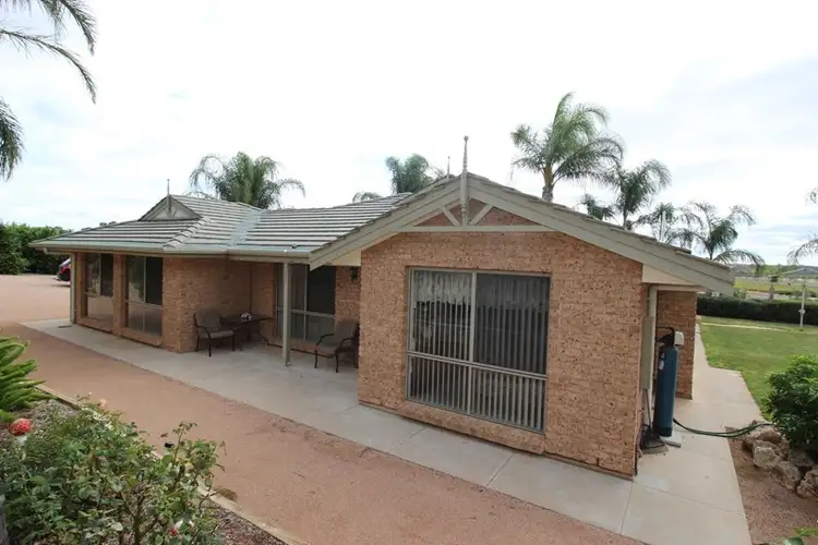 181 West Road, Waikerie SA 5330