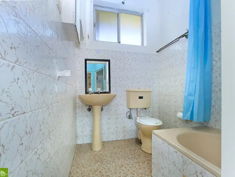 Fifth view of Homely house listing, 114 The Avenue, Mount Saint Thomas NSW 2500