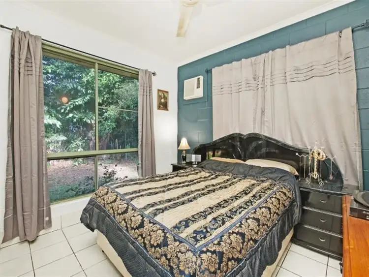 Fifth view of Homely house listing, 10 Muckaninnie Court, Moulden NT 830