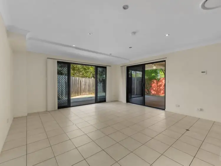 Sixth view of Homely townhouse listing, 8/104 Richmond Road, Morningside QLD 4170