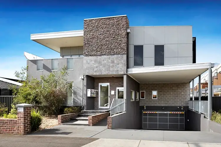 8/4 Cumming Street, Brunswick West VIC 3055