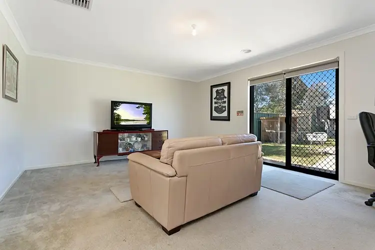 Sixth view of Homely house listing, 4 Arrawalli Avenue, Ascot VIC 3551