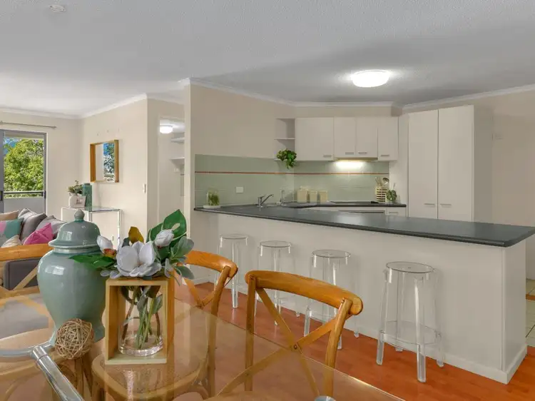 Fifth view of Homely unit listing, 4/12 Simpson Street, Morningside QLD 4170