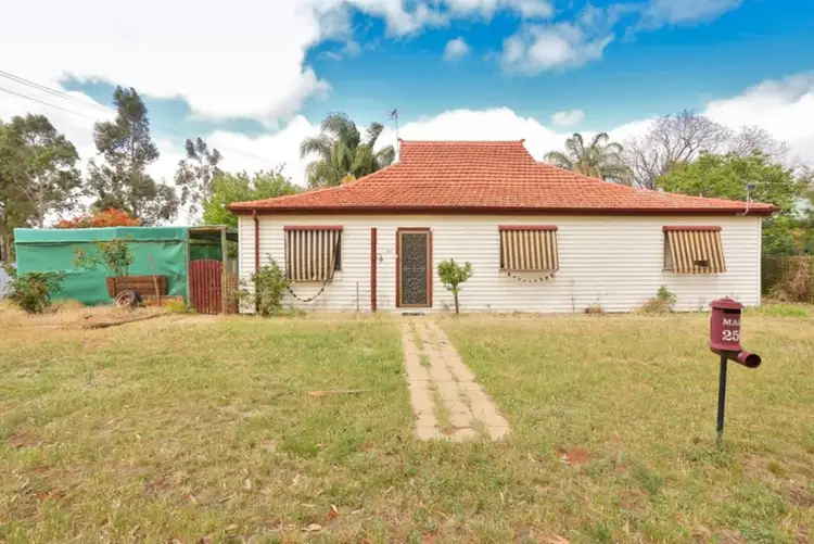 Seventh view of Homely house listing, 250 Commercial Street, Merbein VIC 3505