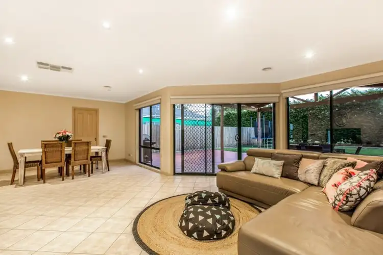Second view of Homely house listing, 40 Francis Crescent, Langwarrin VIC 3910