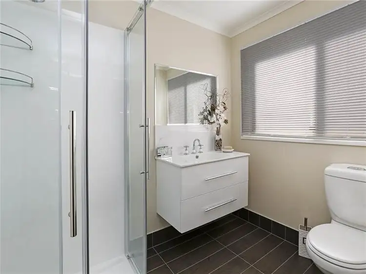 Sixth view of Homely house listing, 11 Nanton Close, Lara VIC 3212