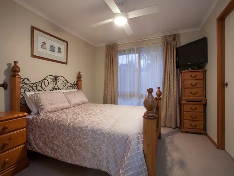 Sixth view of Homely house listing, 4 Warrawee Circuit, Frankston VIC 3199