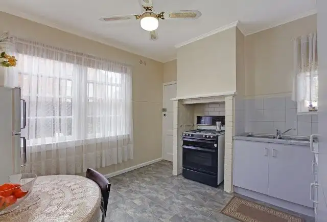 Fourth view of Homely house listing, 15 Malcolm Street, Preston VIC 3072