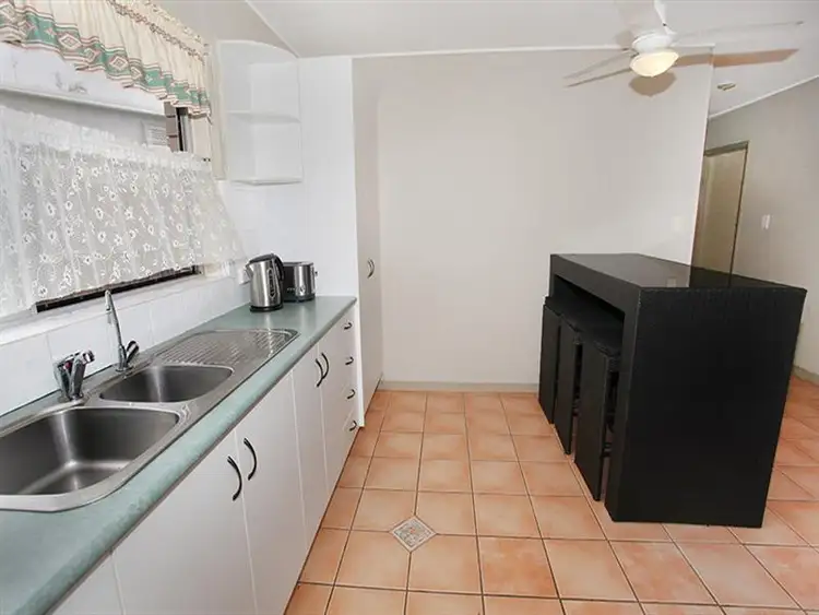 Fifth view of Homely unit listing, 1/15 Pacific Terrace, Alexandra Headland QLD 4572