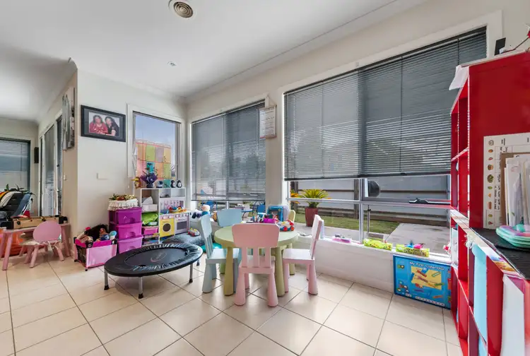 Seventh view of Homely house listing, 4 Oldis Close, Caroline Springs VIC 3023