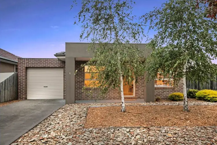 1/60 Dundee Street, Reservoir VIC 3073