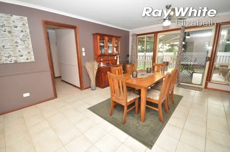 15 Needlewood Court, Craigmore SA 5114