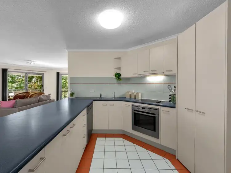 Fourth view of Homely unit listing, 4/12 Simpson Street, Morningside QLD 4170