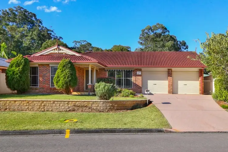 54 Greenvale Road, Green Point NSW 2251