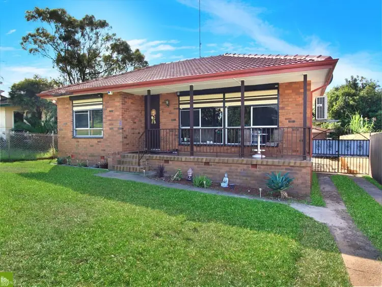 Main view of Homely house listing, 6 Roycroft Avenue, Mount Warrigal NSW 2528