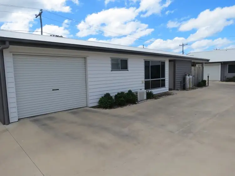Main view of Homely unit listing, 2, 15-17 Roberts St "Willow Rise", Emerald QLD 4720